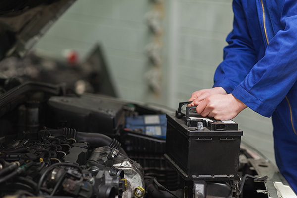How Do I Know When It’s Time to Replace My Car Battery? | Sunny Service Center